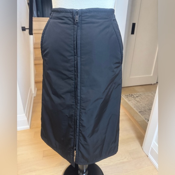 COS Black Quilted Padded Pencil Skirt Front Zipper Size 2 - Picture 6 of 9